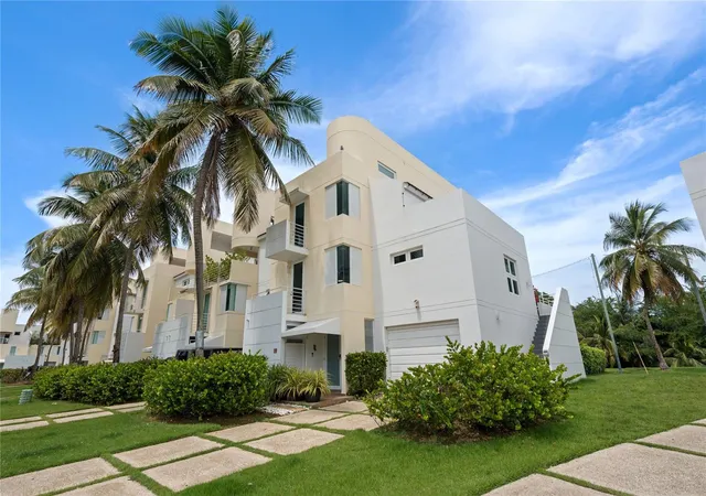 Photo 1 of Single family home for sale at 151 Vilas De Golf E #73, Dorado, PR 00646 | MLS# PR9123911 | Listing updated on 2026-09-03