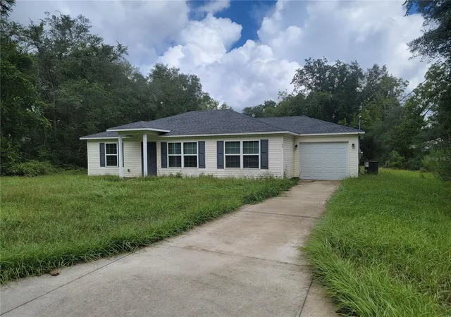 Photo 1 of Single family home for sale at 77 Fisher Way Crse, Ocklawaha, FL 32179 | MLS# OM731612 | Listing updated on 2026-09-03