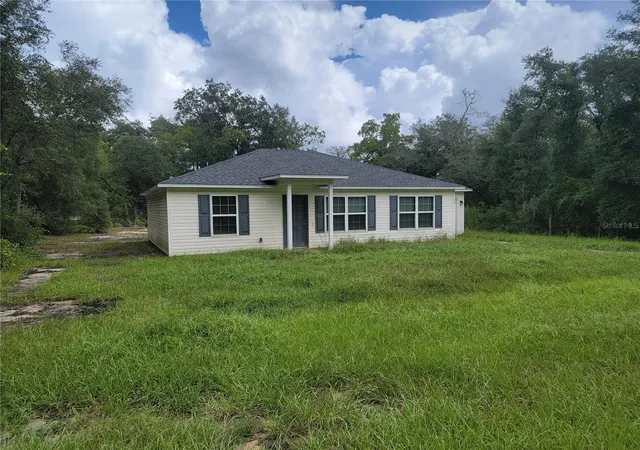 Photo 2 of Single family home for sale at 77 Fisher Way Crse, Ocklawaha, FL 32179 | MLS# OM731612 | Listing updated on 2026-09-03