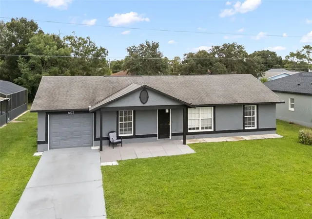 Photo 1 of Single family home for sale at 605 Tamarin Ln, Kissimmee, FL 34759 | MLS# O6438836 | Listing updated on 2026-10-02