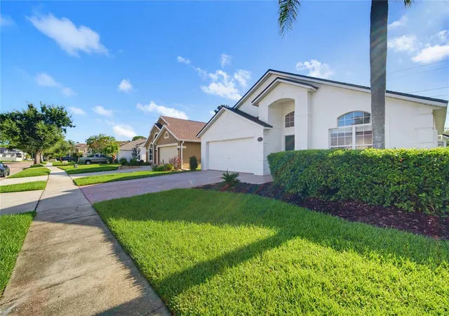 Photo 2 of Single family home for sale at 5251 Los Palma Vista Dr, Orlando, FL 32837 | MLS# G5117329 | Listing updated on 2026-09-30