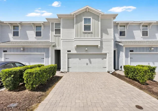 Photo 1 of Townhouse for sale at 2920 Title St, Kissimmee, FL 34746 | MLS# O6438864 | Listing updated on 2026-09-03