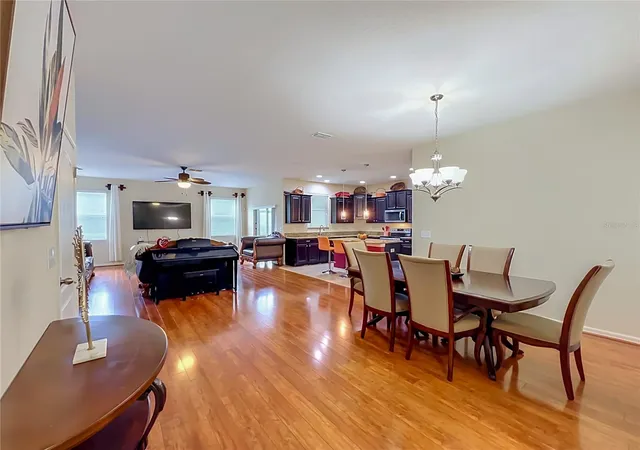 Photo 2 of Townhouse for sale at 3514 Rodrick Cir, Orlando, FL 32824 | MLS# O6438895 | Listing updated on 2026-09-03