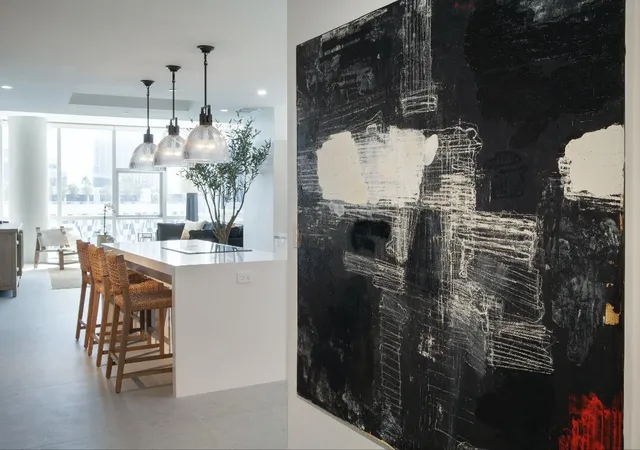 Photo 2 of Condo for sale at 851 Ne 1st Ave #812, Miami, FL 33132 | MLS# R10855738 | Listing updated on 2026-09-16