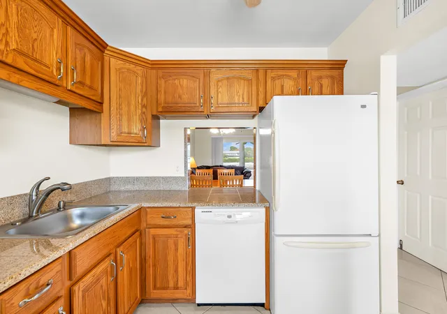 Photo 3 of Condo for sale at 601 Nw 76th Ter #206, Margate, FL 33063 | MLS# F10445104 | Listing updated on 2026-09-23