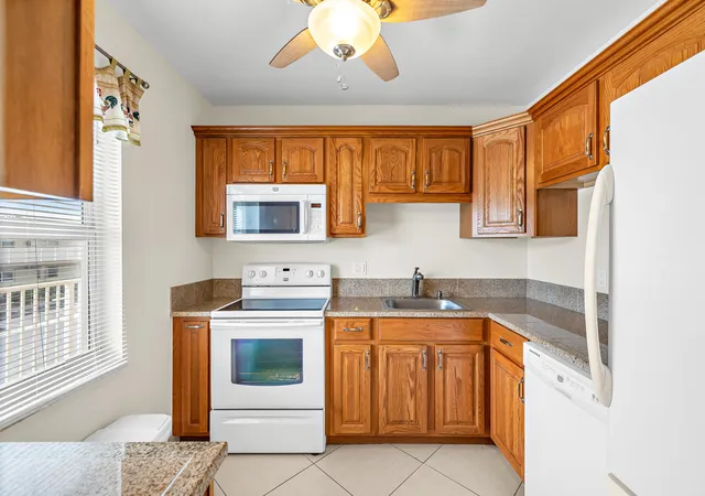 Photo 4 of Condo for sale at 601 Nw 76Th Ter #206, Margate, FL 33063 | MLS# F10445104 | Listing updated on 2026-09-23