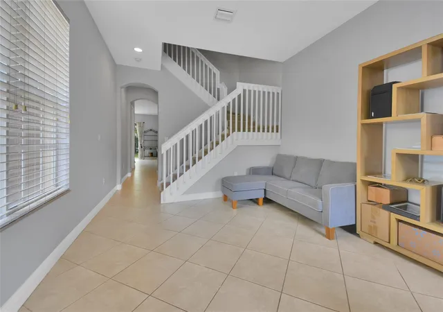 Photo 3 of Townhouse for sale at 6927 Julia Gdns Dr, Coconut Creek, FL 33073 | MLS# F10481344 | Listing updated on 2026-09-14
