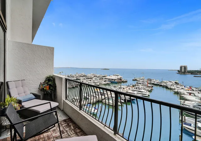 Photo 3 of Condo for sale at 555 Ne 15th Street #T4(704), Miami, FL 33132 | MLS# F10500654 | Listing updated on 2026-09-15