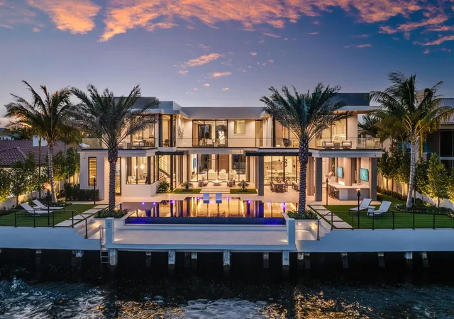 Photo 2 of Mansion for sale at 1520 Royal Palm Way, Boca Raton, FL 33432 | MLS# R11036495 | Listing updated on 2026-10-05