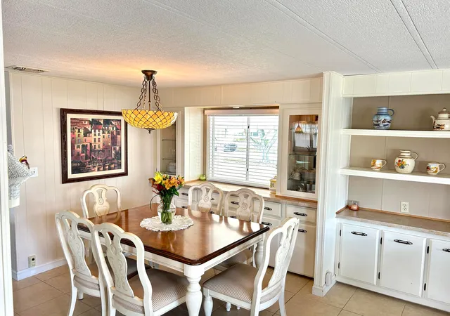 Photo 4 of Manufactured home for sale at 292 NW 53 Street, Deerfield Beach, FL 33064 | MLS# R11078973 | Listing updated on 2026-09-15
