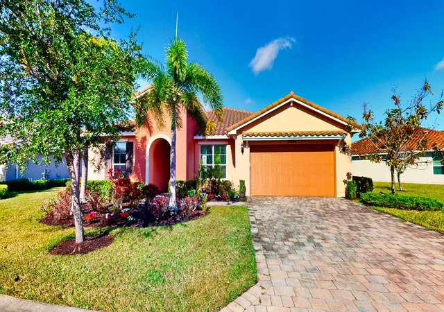 Photo 3 of Single family home for sale at 12074 Sw Bayberry Ave, Port St Lucie, FL 34987 | MLS# R11048663 | Listing updated on 2026-09-15