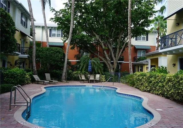 Photo 3 of Townhouse for sale at 2299 Ne 9th Avenue #2299, Wilton Manors, FL 33305 | MLS# F10466245 | Listing updated on 2026-09-25
