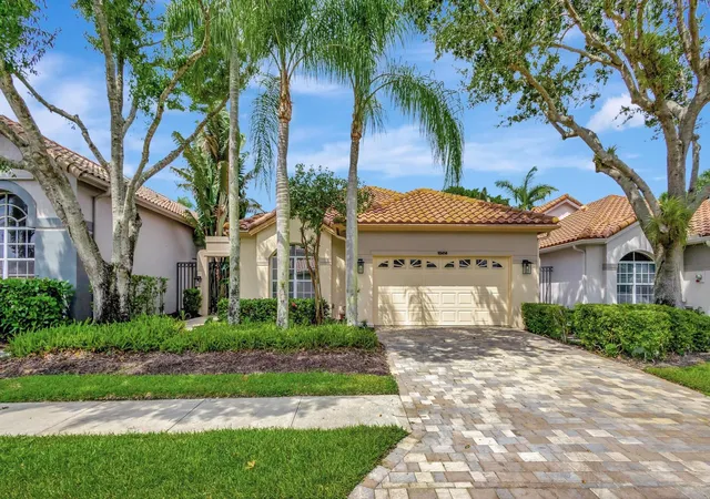 Photo 1 of Single family home for sale at 10414 Osprey Tr, West Palm Beach, FL 33412 | MLS# R11013301 | Listing updated on 2026-10-06