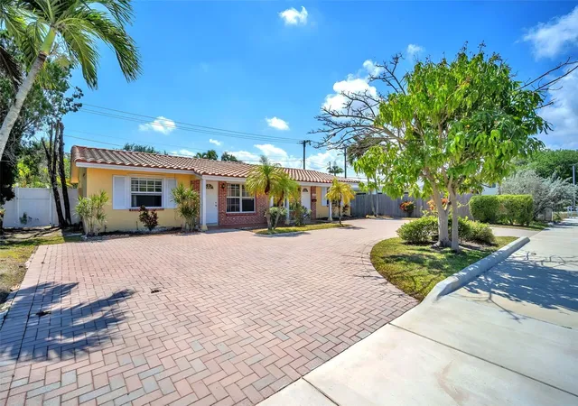 Photo 1 of Sale Pending at 1910 Ne 56th Street, Fort Lauderdale, FL 33308 | MLS# F10514742 | Listing updated on 2026-09-16