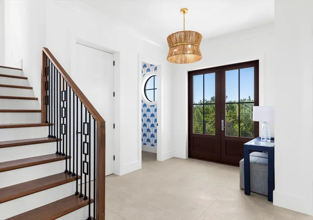 Photo 3 of Sale Pending at 231 E Shore Dr #Unit 4, Key West, FL 33040 | MLS# R11113466 | Listing updated on 2026-09-15