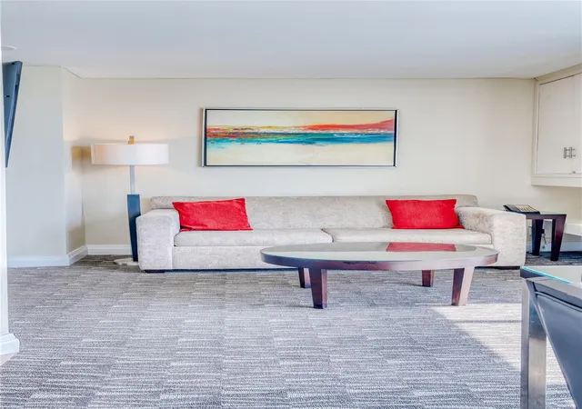 Photo 4 of Condo for sale at 2670 E Sunrise Blvd #826, Fort Lauderdale, FL 33304 | MLS# F10457071 | Listing updated on 2026-09-23
