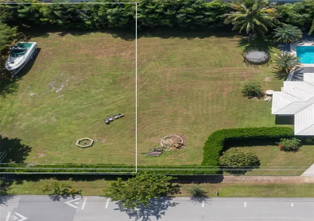 Photo 2 of Land for sale at 0 Ne 2nd Street, Pompano Beach, FL 33060 | MLS# F10487043 | Listing updated on 2026-09-13