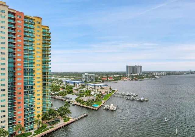 Photo 3 of Condo for sale at 2640 Lake Shore Dr #2011, Riviera Beach, FL 33404 | MLS# R11116053 | Listing updated on 2026-09-16
