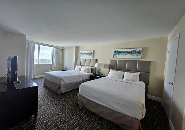 Photo 3 of Condo for sale at 2670 E Sunrise Blvd #1105, Fort Lauderdale, FL 33304 | MLS# F10509901 | Listing updated on 2026-09-16
