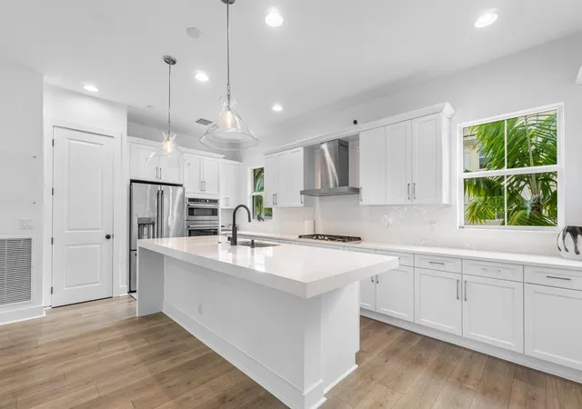 Photo 2 of Townhouse for sale at 12624 Machiavelli Wy, Palm Beach Gardens, FL 33418 | MLS# R11121069 | Listing updated on 2026-09-16