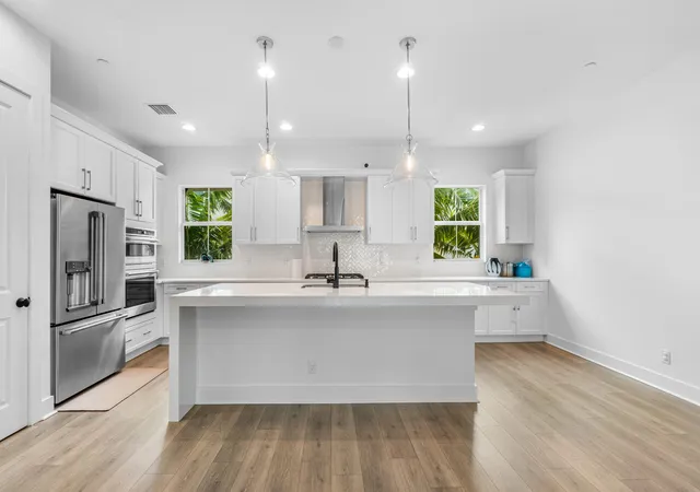 Photo 3 of Townhouse for sale at 12624 Machiavelli Wy, Palm Beach Gardens, FL 33418 | MLS# R11121069 | Listing updated on 2026-09-16