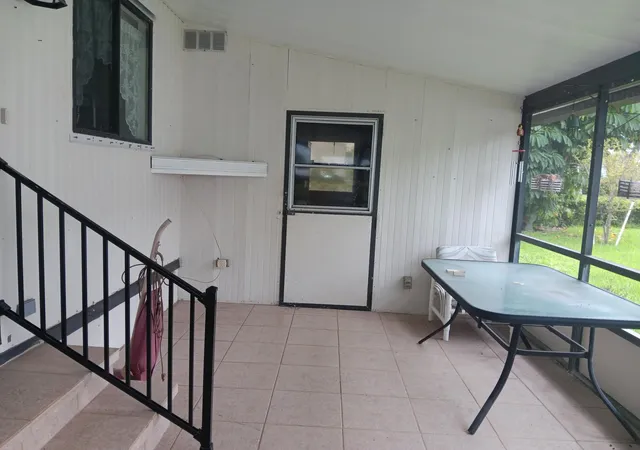 Photo 3 of Manufactured home for sale at 7781 SE Shenandoah Dr, Hobe Sound, FL 33455 | MLS# R11126247 | Listing updated on 2026-09-23
