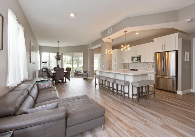 Photo 3 of Condo for sale at 10208 Andover Coach Cir #G1, Lake Worth, FL 33449 | MLS# R11127495 | Listing updated on 2026-10-04