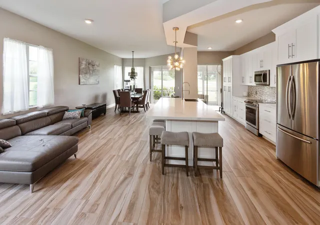 Photo 4 of Condo for sale at 10208 Andover Coach Cir #G1, Lake Worth, FL 33449 | MLS# R11127495 | Listing updated on 2026-10-04