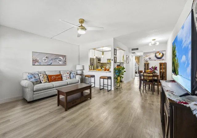 Photo 3 of Condo for sale at 200 Village Green Cir E #202, Palm Springs, FL 33461 | MLS# R11127870 | Listing updated on 2026-09-15