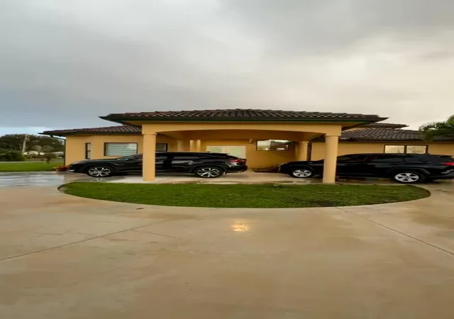 Photo 2 of Single family home for sale at 1641 NW 114th Avenue, Plantation, FL 33323 | MLS# F10529432 | Listing updated on 2026-09-15