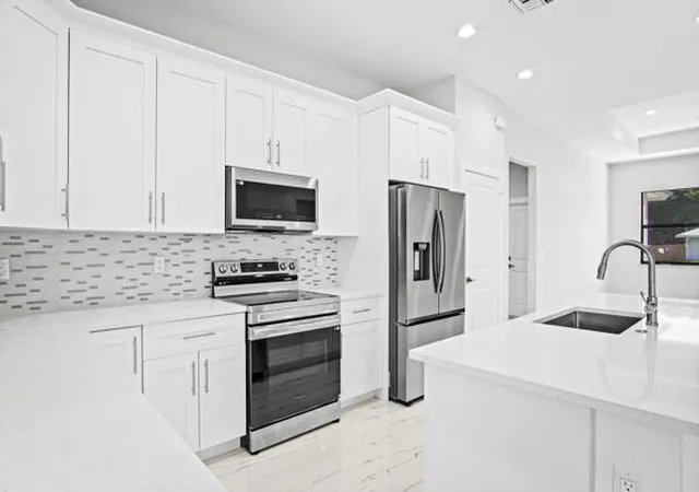 Photo 3 of Single family home for sale at 4709 Seagrape Dr, Fort Pierce, FL | MLS# R11130369 | Listing updated on 2026-10-07