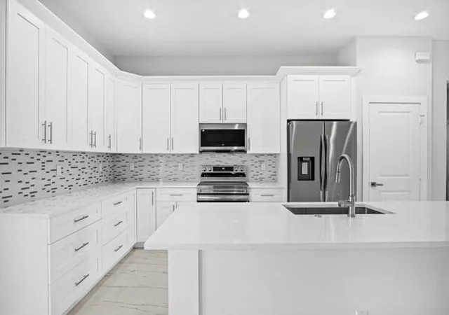 Photo 4 of Single family home for sale at 4709 Seagrape Dr, Fort Pierce, FL | MLS# R11130369 | Listing updated on 2026-10-07