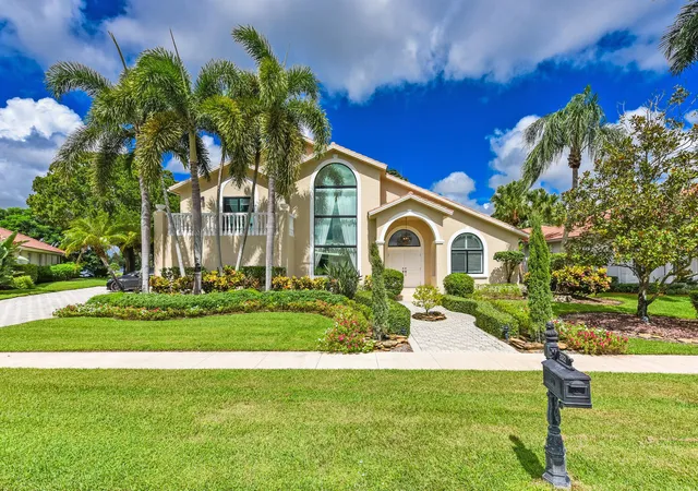 Photo 1 of Single family home for sale at 2022 Sunderland Ave, Wellington, FL 33414 | MLS# R11131281 | Listing updated on 2026-10-06