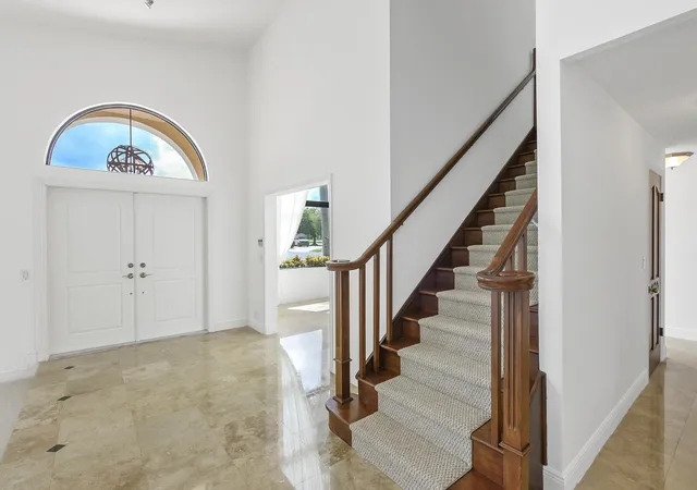 Photo 3 of Single family home for sale at 2022 Sunderland Ave, Wellington, FL 33414 | MLS# R11131281 | Listing updated on 2026-10-06