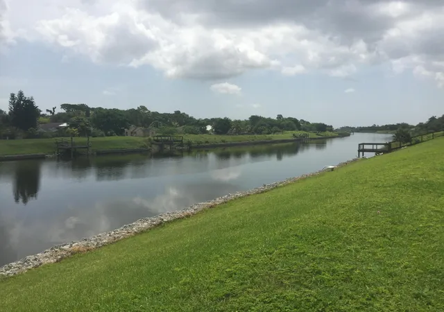 Photo 2 of Land for sale at 1561 Sw Abingdon Ave, Port St Lucie, FL | MLS# R11130609 | Listing updated on 2026-09-15