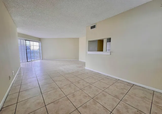 Photo 3 of Condo for sale at 1820 N Congress Ave #410, West Palm Beach, FL 33401 | MLS# R11134516 | Listing updated on 2026-09-27