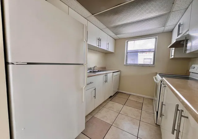 Photo 4 of Condo for sale at 1820 N Congress Ave #410, West Palm Beach, FL 33401 | MLS# R11134516 | Listing updated on 2026-09-27