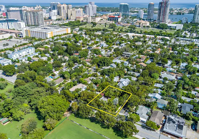 Photo 3 of Single family home for sale at 1412 Lake Ave, West Palm Beach, FL 33401 | MLS# R11137551 | Listing updated on 2026-10-01