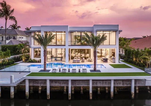 Photo 1 of Mansion for sale at 169 W Coconut Palm Rd, Boca Raton, FL 33432 | MLS# R11140783 | Listing updated on 2026-10-07
