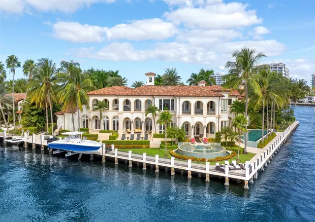 Single family home for sale at 2716 Aqua Vista Blvd, Fort Lauderdale, FL 33301 | MLS# F10536066