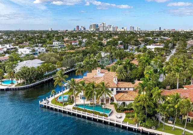 Photo 4 of Single family home for sale at 2716 Aqua Vista Blvd, Fort Lauderdale, FL 33301 | MLS# F10536066 | Listing updated on 2026-09-16