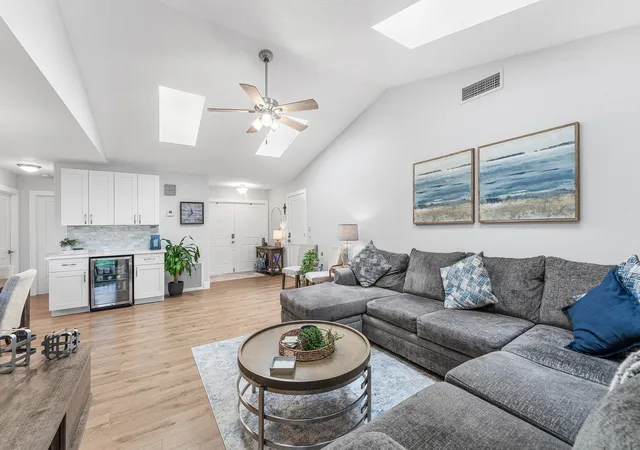 Photo 2 of Single family home for sale at 6194 Brandon St, West Palm Beach, FL 33418 | MLS# R11141457 | Listing updated on 2026-09-14