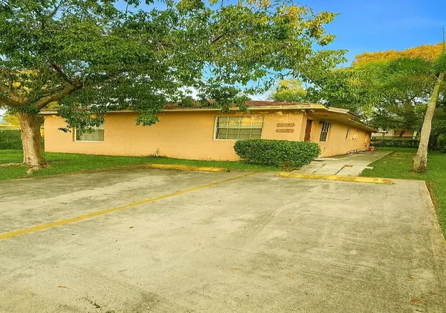 Photo 2 of Sale Pending at 734 Nw 13th Terrace, Fort Lauderdale, FL 33311 | MLS# F10537999 | Listing updated on 2026-09-13