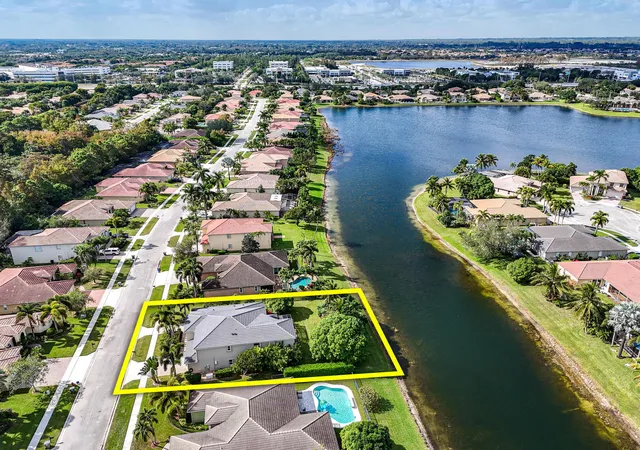 Photo 2 of Single family home for sale at 9863 Royal Cardigan Way, West Palm Beach, FL 33411 | MLS# R11142561 | Listing updated on 2026-09-15