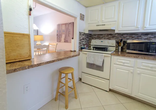 Photo 3 of Condo for sale at 3091 E Sun Sunrise Lakes Dr #207, Sunrise, FL 33322 | MLS# R11143883 | Listing updated on 2026-09-16
