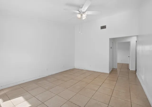 Photo 4 of Condo for sale at 2548 Ida Way, West Palm Beach, FL 33415 | MLS# R11145502 | Listing updated on 2026-09-16