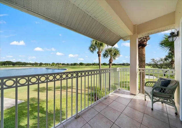 Photo 1 of Single family home for sale at 1725 Victoria Cir, Vero Beach, FL 32967 | MLS# F10539830 | Listing updated on 2026-09-30
