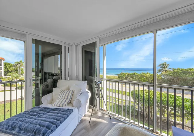 Photo 2 of Condo for sale at 2871 N Ocean Blvd #D302, Boca Raton, FL 33431 | MLS# R11146105 | Listing updated on 2026-09-16