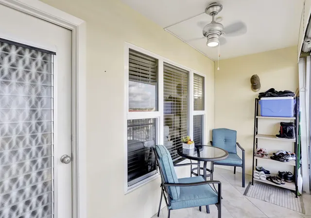 Photo 3 of Condo for sale at 806 Se 7th Street #403, Deerfield Beach, FL 33441 | MLS# R11147894 | Listing updated on 2026-10-07