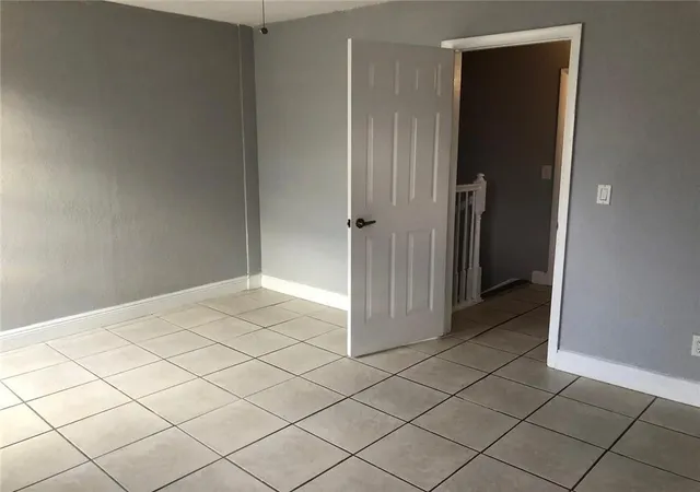 Photo 4 of Sale Pending at 1801 Bayberry Dr #1801, Pembroke Pines, FL 33024 | MLS# F10540573 | Listing updated on 2026-09-15